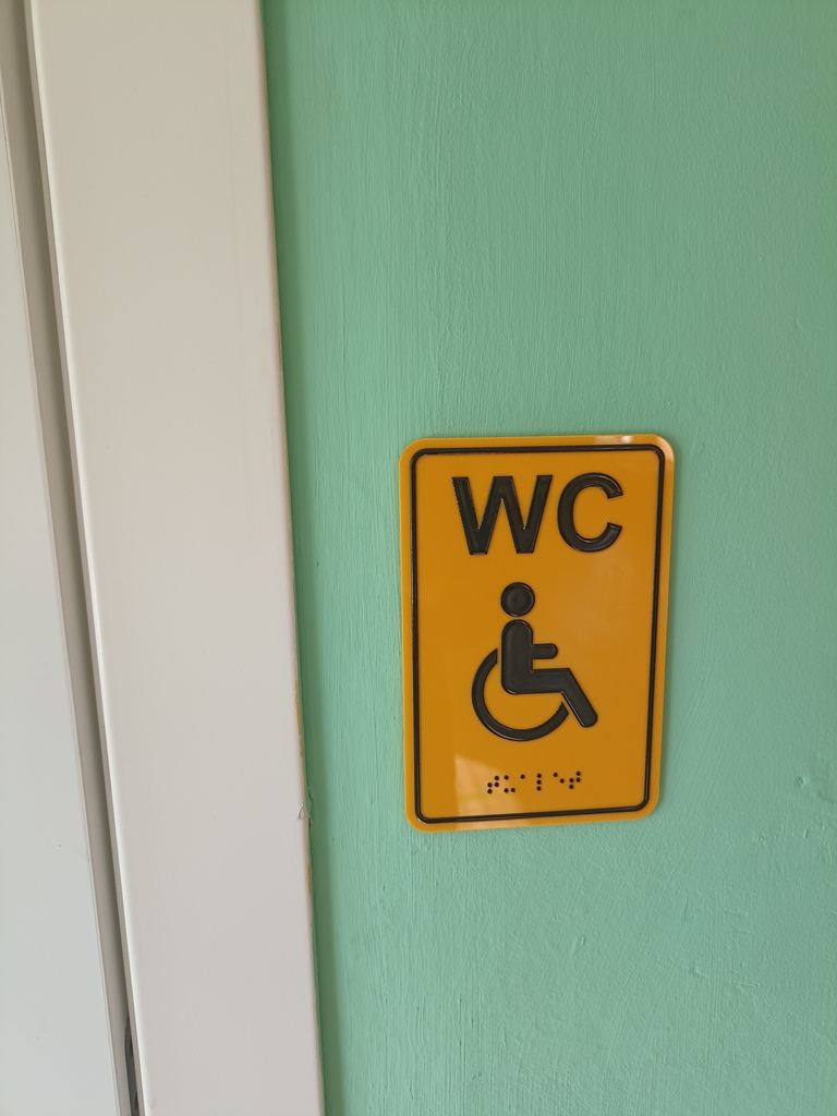 98223131.jpg